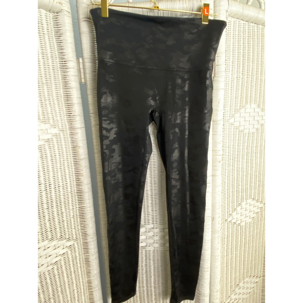 Spanx Faux Leather Leggings‎ Black Camo High Rise Shaping Pull-On Size L